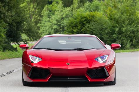 Gallery: Red Lamborghini Aventador With Black Wheels is Gorgeous - GTspirit