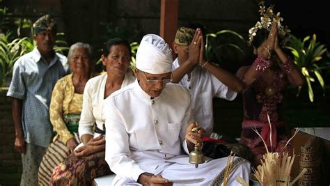 Pernikahan Adat Bali: Rangkaian Prosesi dan Maknanya