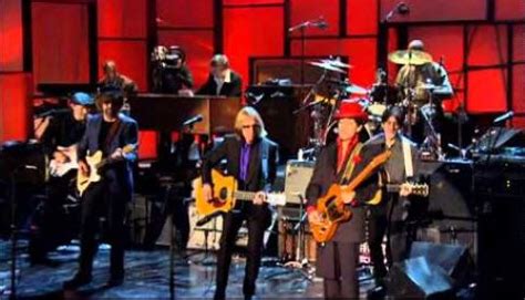 Prince welcomes George Harrison to Hall of Fame! – Viral Videos Gallery