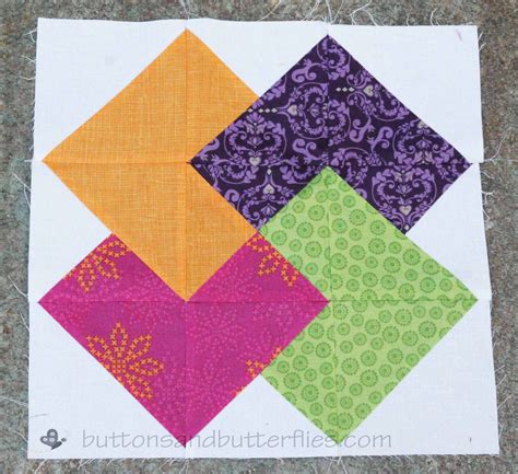 Buttons and Butterflies: Card Trick Block {Tutorial} | Quilt block ...