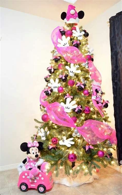 Minnie Mouse Christmas Tree