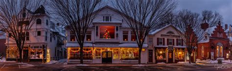 Stockbridge Main Street at Christmas | Each December the tow… | Flickr