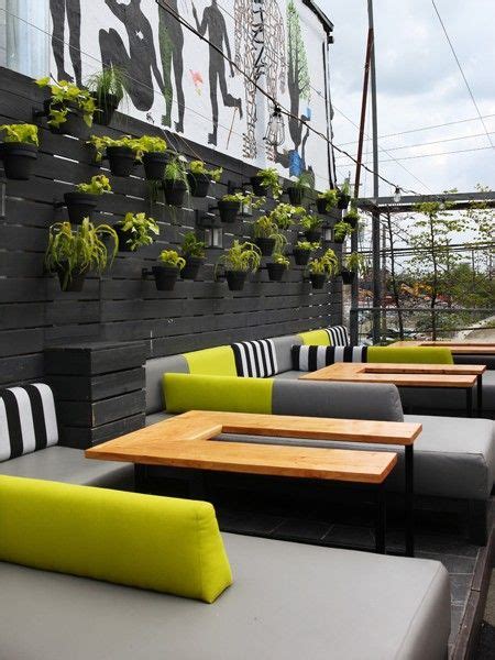 10 Commercial and Outdoor Restaurant Patio Designs That’ll Turn Heads ...