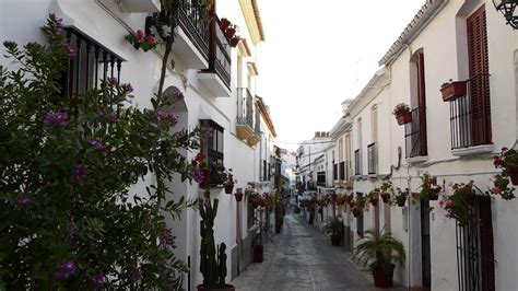 Estepona Old Town Village - Costa del Sol - Selected - YouTube