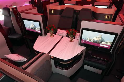 Qatar Airways Airbus A350 1000 Business Class - Image to u