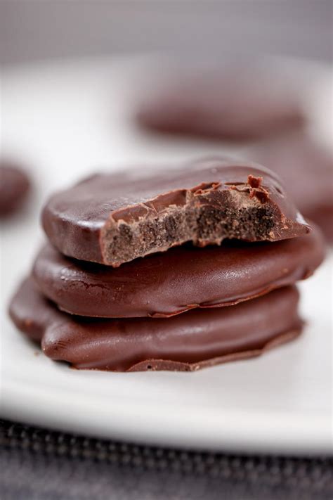 Homemade Thin Mints | AllFreeCopycatRecipes.com