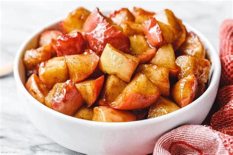 Baked Cinnamon Apples Recipe – Baked Apples — Eatwell101 Apple Recipes ...