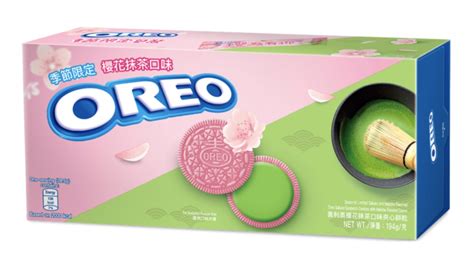 Sakura Matcha and Oolong Peach Are The Newest Colorful Oreos - Nerdist