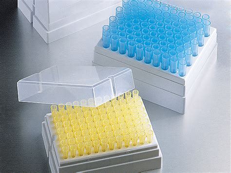 Autoclavable DNAse and RNAse Free 200 ul, 1 Rack - 96 Tips Sterile ...