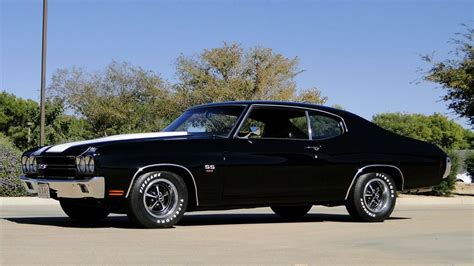 1970 CHEVROLET CHEVELLE SS 454 - Front 3/4 - 180856