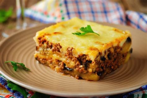 Pasticcio di carne "nasce fondamentalmente come ricetta del riciclo."