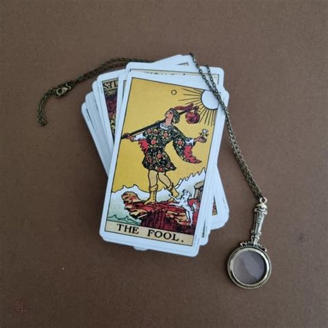 The Fool Tarot card meaning: Upright and reversed – Sage's Lantern Tarot