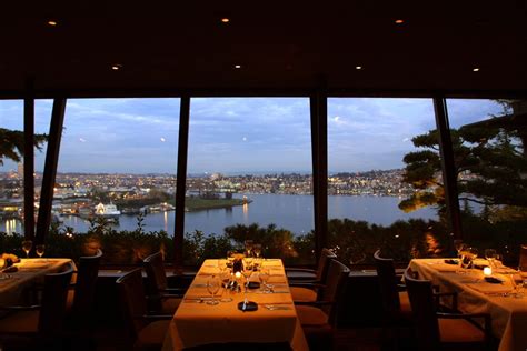 Best Downtown Seattle Restaurants 2024 - Halli Kerstin