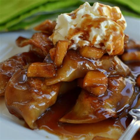 Apple Dumplings with Caramel Sauce | Myfoodies.com Recipes & Online ...