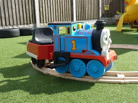 THOMAS THE TANK ENGINE RIDE ON TRAIN CHRISTMAS PRESENT KIDS TOYS BOYS ...