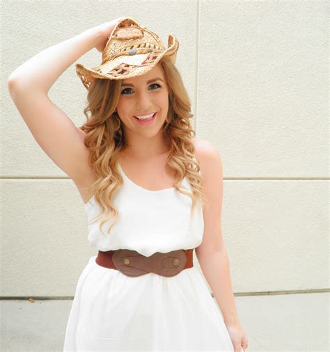 Country Music Festival Outfits | Seattle Stylista