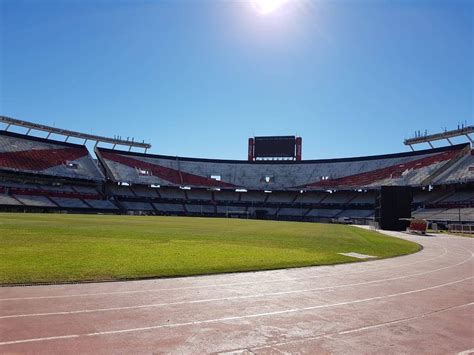 River Plate Stadium Tour with Local Host | Homefans