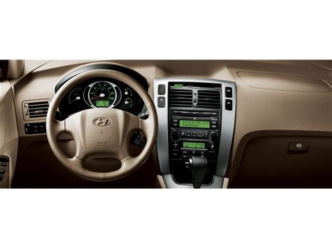 2008 Hyundai Tucson: 14 Interior Photos | U.S. News