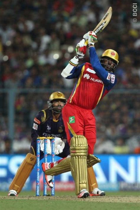 Gayle Creates Another T20 Record, Completes 500 Sixes - ScoopWhoop