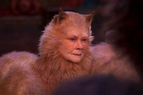 Internet reacts in horror to 'terrifying' and 'demented' Cats movie ...