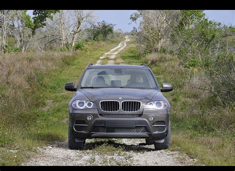 2011 BMW X5 xDrive35i - Front Angle View, car, HD wallpaper | Peakpx