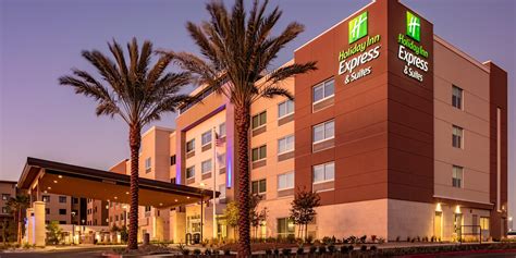 Holiday Inn Express & Suites Moreno Valley - Riverside Hotel by IHG