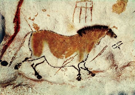 Lascaux, Yellow Horse | Prehistoric art, Paleolithic art, Prehistoric ...