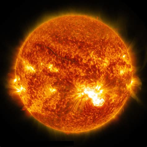 Here's What the Sun Looks Like When NASA's SDO Does a 360º S | Space