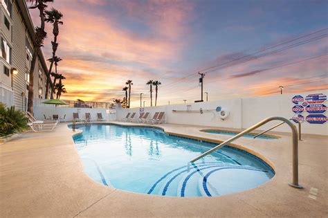 ARIZONA CHARLIES DECATUR $44 ($̶7̶8̶) - Prices & Hotel Reviews - Las ...