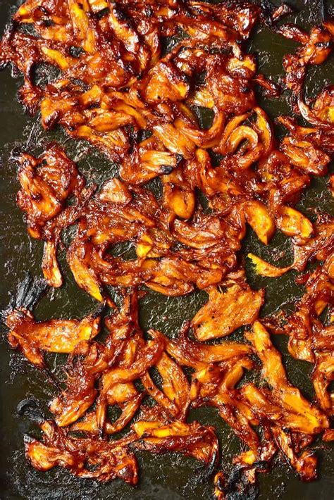 Vegan BBQ Pulled Jackfruit Recipe - Alphafoodie