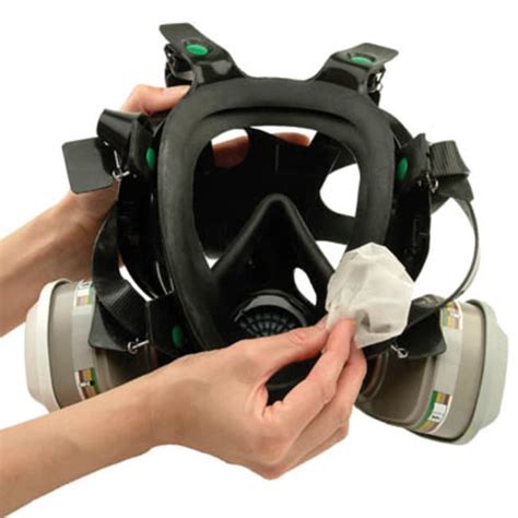 3M Respirator Cleaning Wipes Product Type: Respirator Premoistened ...