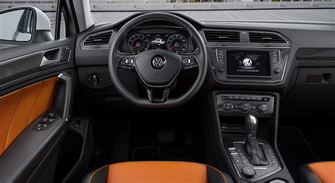 2017 Volkswagen Tiguan R-Line - Interior Dashboard, car, HD wallpaper ...