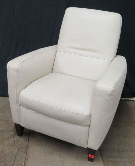 Natuzzi Cream Leather Club Chair Recliner - Oahu Auctions