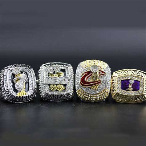 4pcs Lebron James NBA Championship Rings with Wooden Display Box Custom ...