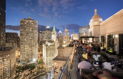 7 Best Rooftop Restaurants in Chicago | Enjoy Travel