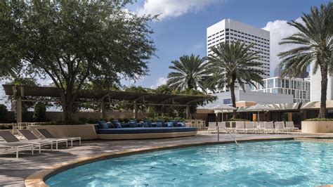 Four Seasons Hotel Houston, Texas, United States - Hotel Review | Condé ...