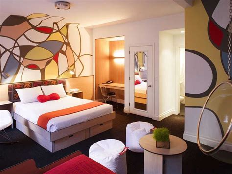 Pod 39 Hotel Offers $100-A-Night Rooms - Business Insider