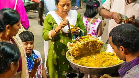 Street Foods One Must Have if They are in Kolkata During Durga Puja ...