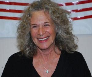 Carole King Biography - Facts, Childhood, Family Life of Singer-songwriter