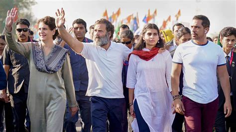 Priyanka Gandhi, daughter, husband join Rahul Gandhi in Bharat Jodo ...