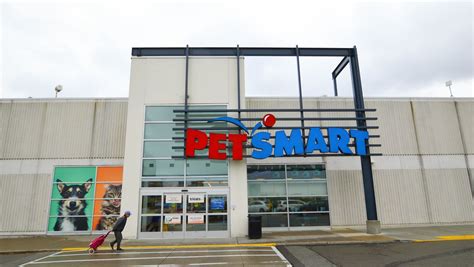 Petsmart Oakville Review (Updated) - Petsmart