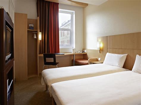 Best Price on Ibis London Greenwich Hotel in London + Reviews