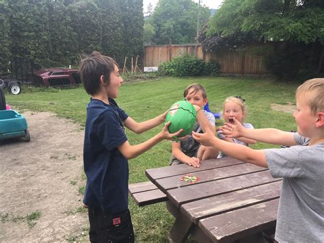 Funky Frugal Mommy: Watermelon Smash Game