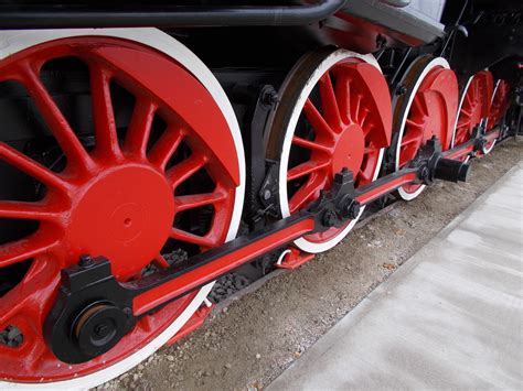 Locomotive Wheel Design