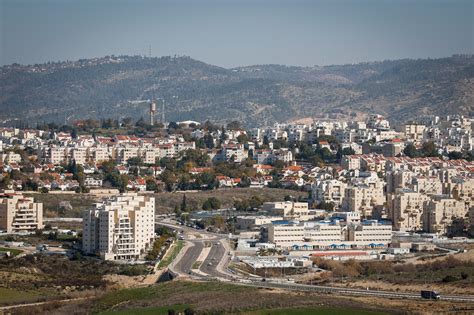 Beit Shemesh hopes to quadruple population with new housing, commercial ...