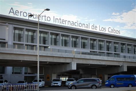 Los Cabos Airport Arrival & Departure Tips Travelers Need To Know - The ...