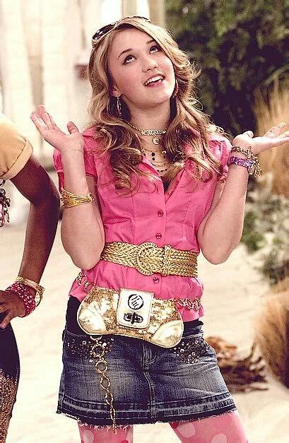 Lilly Truscott/ Emily Osment | Hannah montana outfits, Hannah montana ...