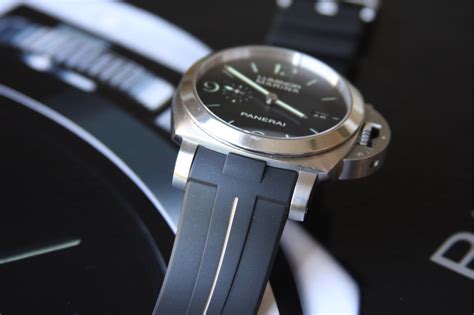 Panerai Strap Review - Rubber B VulChromatic Strap - Panerai Central