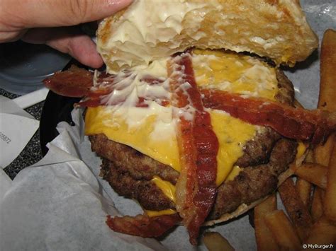 Photos de 2/3 Lb Monster Thickburger (Carl's Jr. / Hardee's) par joan ...