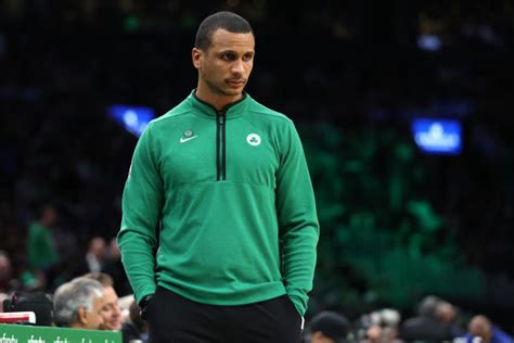 Celtics coach Joe Mazzulla sidelined just before tip with 'eye irritation'